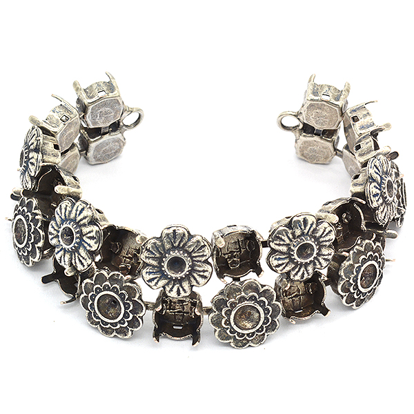 39ss 2 Rows bracelet base with Flower elements 