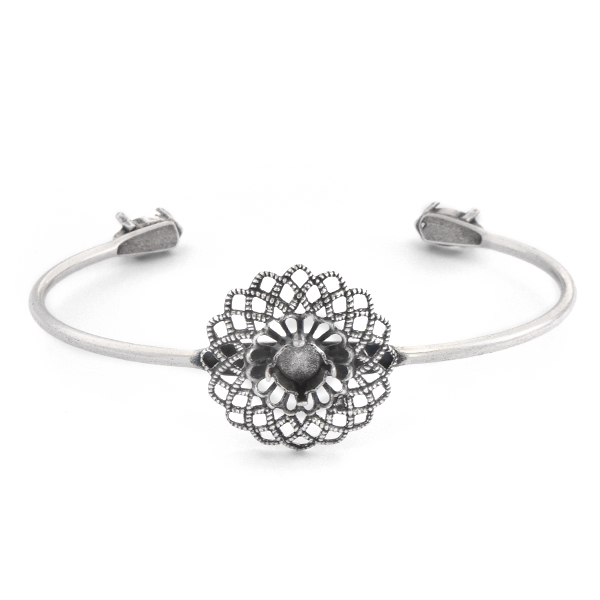 29ss Flower with 10x5mm Navette Adjustable bracelet base