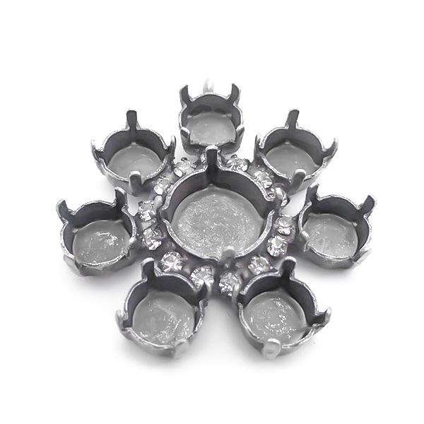 Snowflake pendant base with 12mm rivoli and 39ss settings