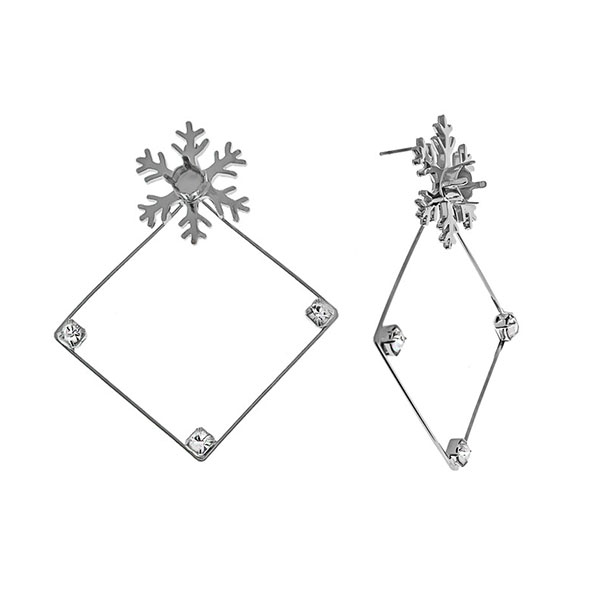 Stud Earring bases: 29ss Curvy Snowflake element with Rhombus frame and 32pp Rhinestones