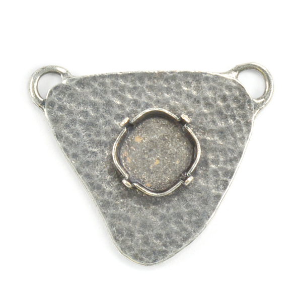 12-12mm Square Hammered Texture Asymmetric Triangle 28mm with two top loops