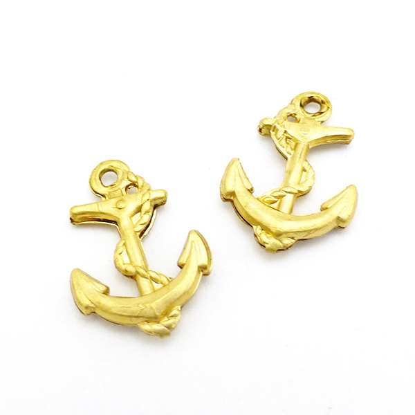 Anchor charms