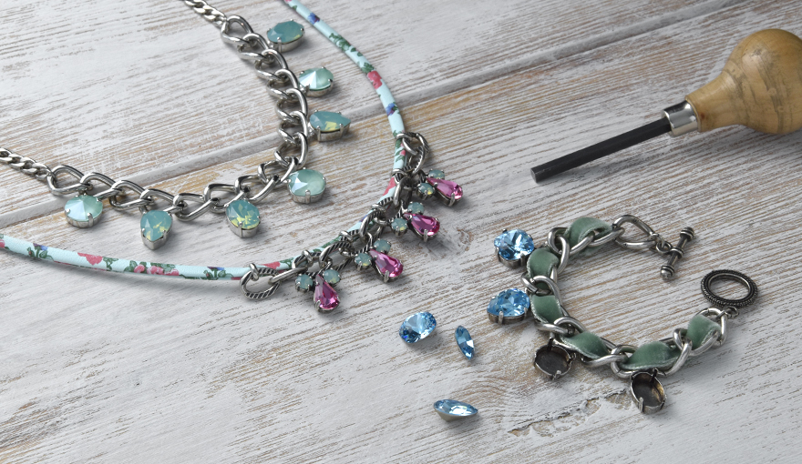 Metal chain necklaces & bracelets inspiration